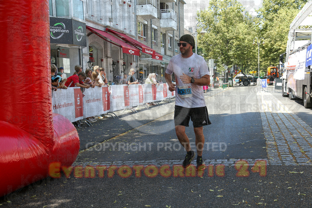 250621_1232_EX1_5969 | Sportfotografie im Rhein-Sieg Kreis, Köln, Bonn, NRW, Rheinland Pfalz, Hessen, etc. Unser Tätigkeitsfeld umfasst den Laufsport vom Volkslauf über den Marathon, Duathlon, Triathon bis zum Ultralauf wie Kölnpfad Ultra oder Schindertrail.