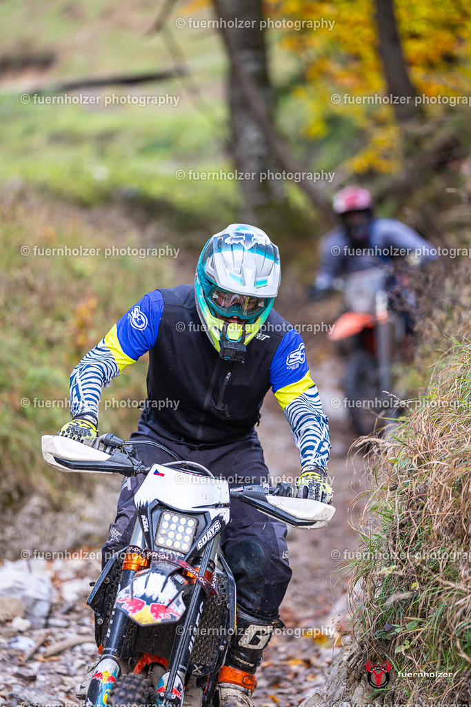 fuernholzer_251026-C2-145 | Fotografische Impressionen von der Red Stag Enduro Extreme by fuernholzer-photography.com. Endurosport in Österreich fotografisch festgehalten von fuernholzer. Auftragsfotografie für Private, Gewerbefotos und Industriefotografie. Eventfotografie, Sportfotografie und Motorsportfotografie. Anbieter von Fotoworkshops, Fototraining, fotografischen Vorträgen und Fotoseminaren.