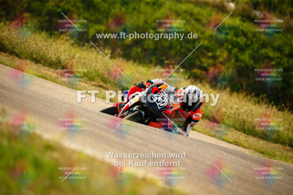 _MOT6071 | Hier findet Ihr Bilder von Touristenfahrten auf der Nürburgring Nordschleife oder von anderen Veranstaltungen die ich besucht habe. Viel Spass beim Durch Schauen 