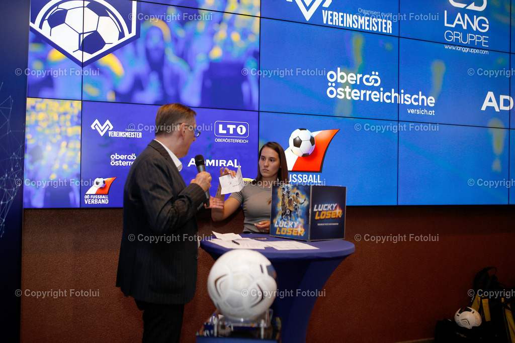 A_LUI_030724_43 | bilder, linz, photo, foto, fussball, sport, fotolui, bundesliga