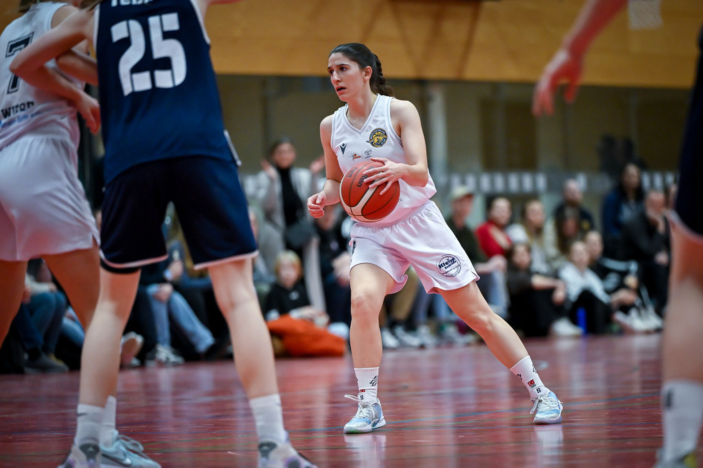 gml_098 | Fotos von Basketballspielen aus dem Raum NRW fotografiert von Gero Mueller-Laschet und Daniel Schaefer - Realisiert mit Pictrs.com