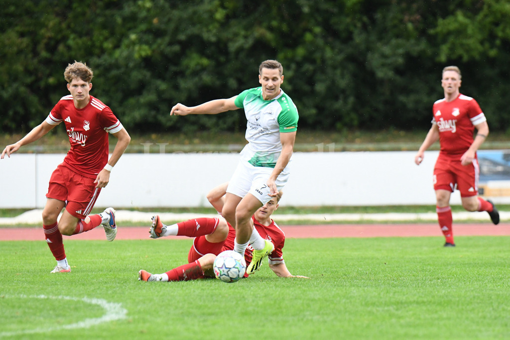 SpVgg GW Deggendorf : TSV Mauth | Roman Artemuk (SpVgg GW Deggendorf #7) - Realisiert mit Pictrs.com