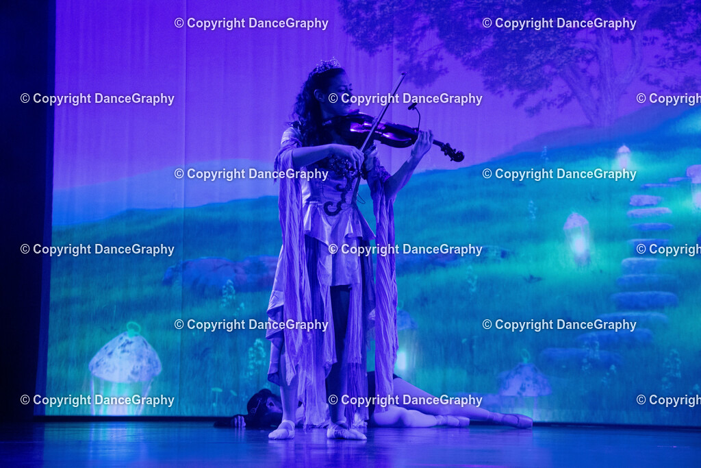 GPHY2538 | DanceGraphy - Realisiert mit Pictrs.com