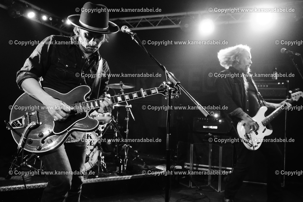 Konzert : Black Bottle Riot am 14.11.2025 im Rare Guitar in Münster | Konzert : Black Bottle Riot am 14.11.2025 im Rare Guitar in Münster - Realisiert mit Pictrs.com