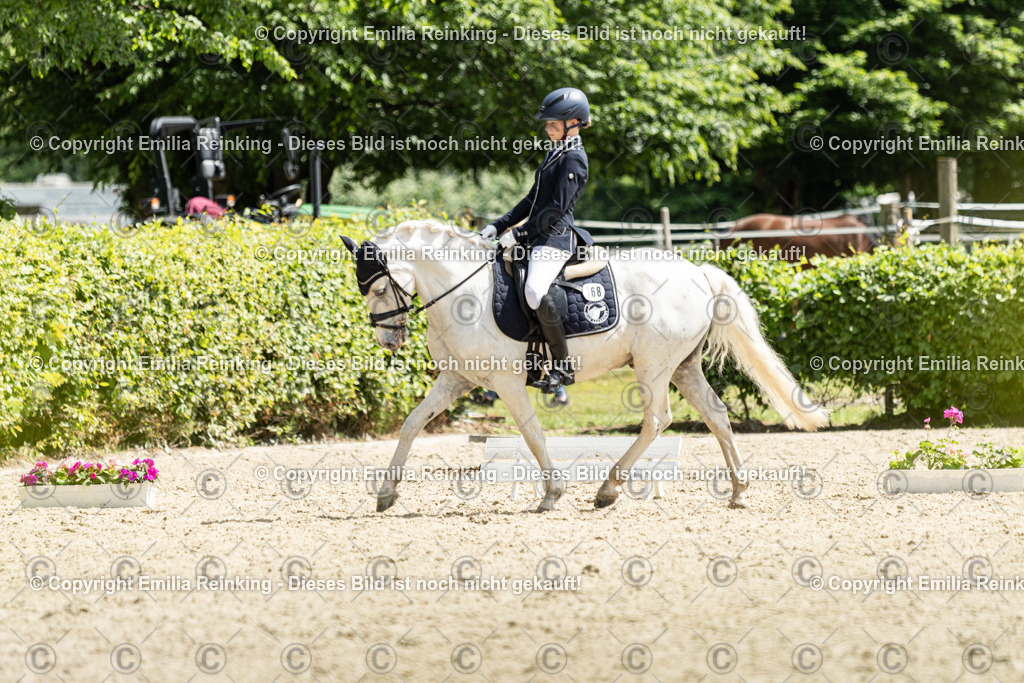 CL5A9317 | Emilia Reinking Fotografie - Realisiert mit Pictrs.com