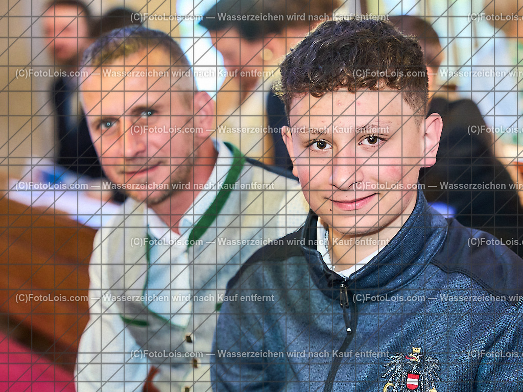 ALP0522_PfarrFirmung Wieselburg_Firmling-PateIn | (C)FotoLois.com, Alois Spandl, Firmung in der Pfarrkirche Wieselburg mit Generalvikar Dr. Christoph Weiss, Dechant Pfarrer Daniel Kostrzycki und Monignore Franz Dammerer, Sa 15. Juni 2024.