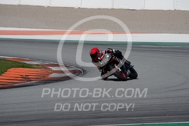 2025_03_28_PBK_15411 | Sportfotografie; SlowMotion; Video; Rennstrecke; Hafeneger; Speer; Racing; RSE; BMW; CBO; Trackday; Motorsportarena; Hockenheimring; Brno; Most; Barcelona; Valencia