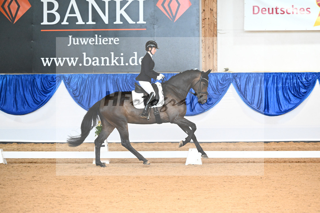 Kat-Nr. 60 Evita Cortes_Giner_14240363 | hf-fotografie - Realisiert mit Pictrs.com