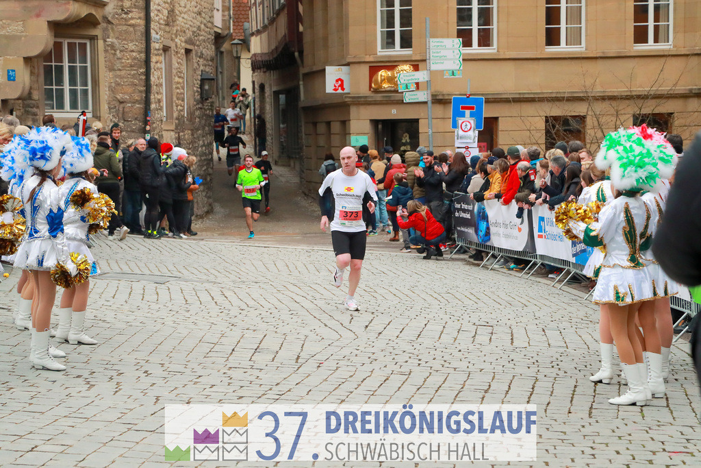VR Bank Hauptlauf 10000m | 3 Koenigslauf 2023 - Realisiert mit Pictrs.com
