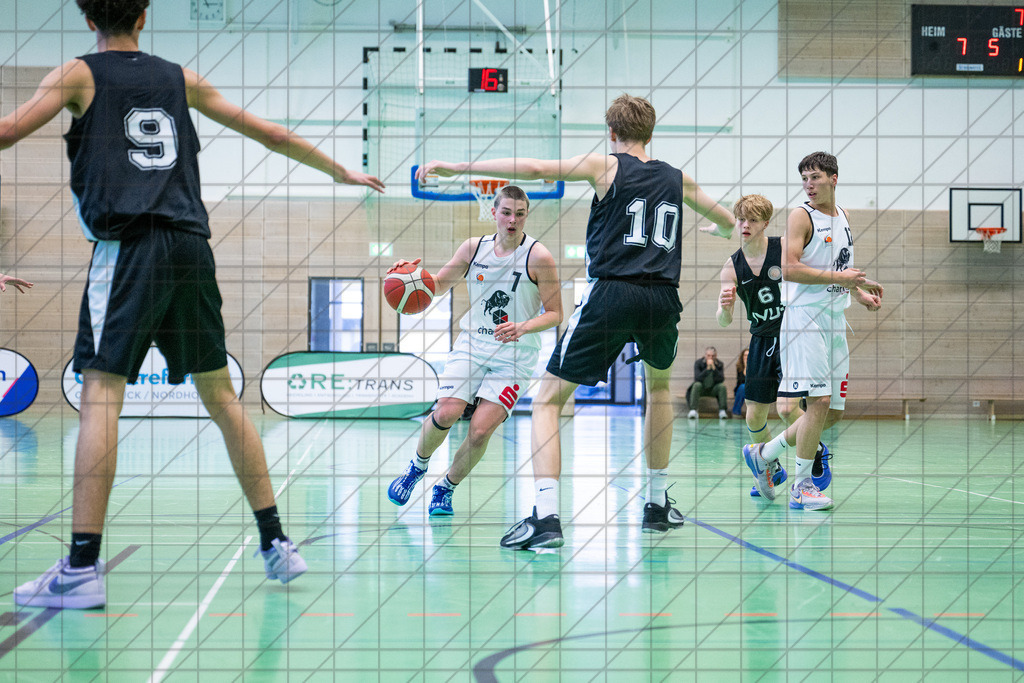 JBBL 24/25 | 12.01.2025 | Charisma Young Bulls vs. Northwestern Basketball Academy | JBBL 24/25 | 12.01.2025 | Charisma Young Bulls vs. Northwestern Basketball Academy - - - - - CREDIT, www.bullenfotos.de, Martin König, Hörner Weg 40, D-49078 Osnabrück, +4917663732967, Nutzung und Weitergabe nur zu den vereinbarten Zwecken. Presseanfragen an Urheber. Alle Rechte beim Urheber. - - - - - - Realisiert mit Pictrs.com