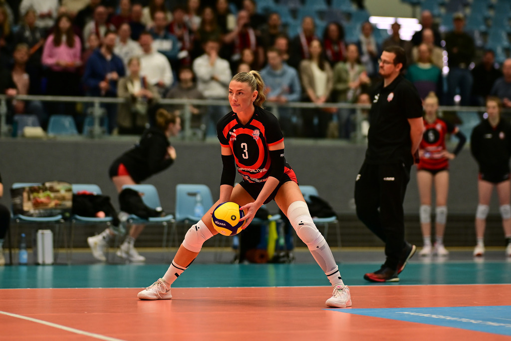 Volleyball I Frauen I Saison 2025-2026 I Bundesliga I Hauptrunde I ETV Hamburger Volksbank Volleys - Skurios Volleys Borken | Der Sportfotograf. - Realisiert mit Pictrs.com