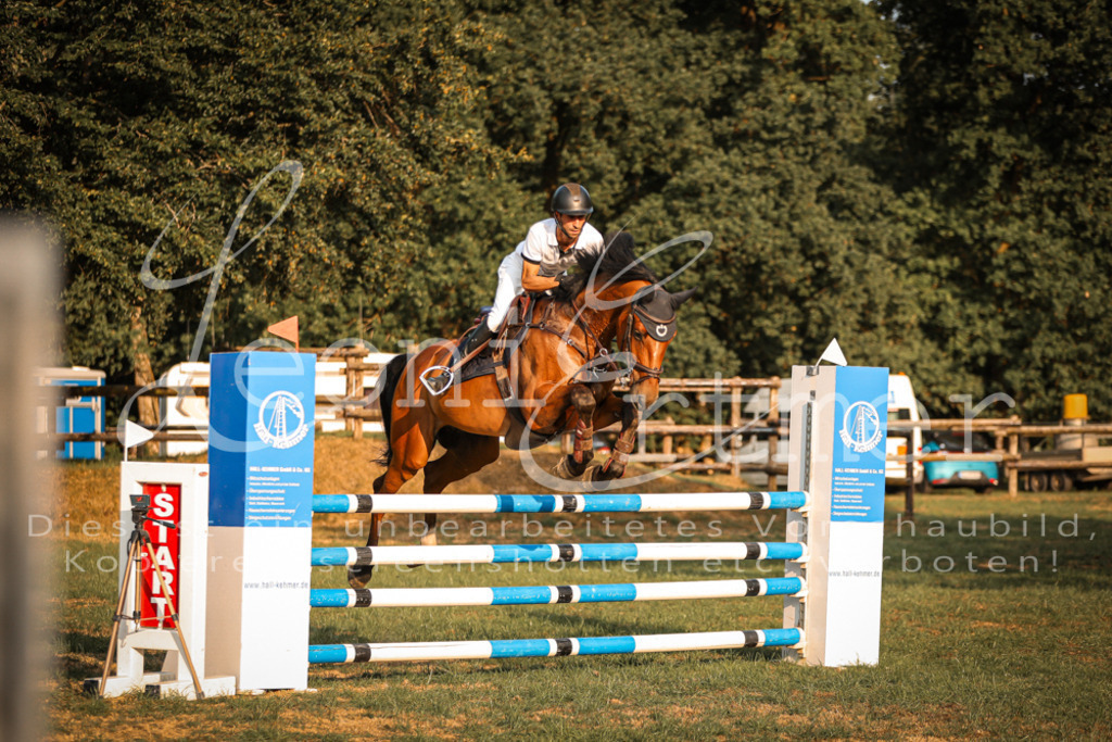 24.FrSpL00021 | Leoni Ertmer Photography - Realisiert mit Pictrs.com