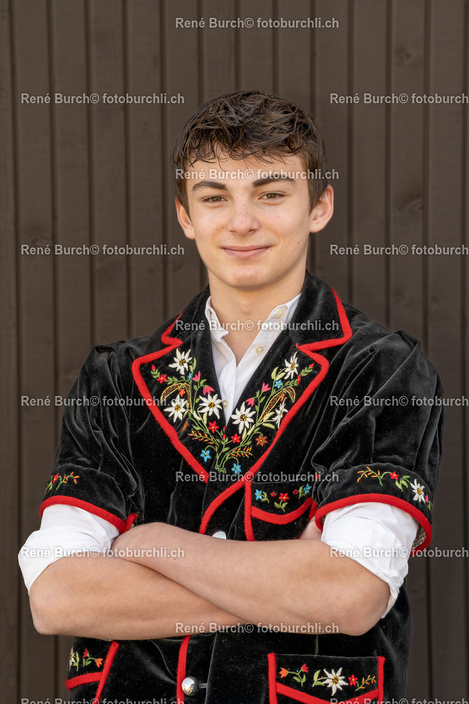 Leo Krummenacher | René Burch leidenschaftlicher Fotograf aus Kerns in Obwalden.  Hier finden sie Sport, Landschaft und Natur Fotografie.
 - Realisiert mit Pictrs.com