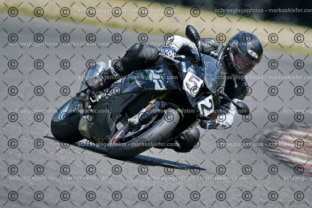 25bt04-1133 | markuskiefer.com - Realisiert mit Pictrs.com