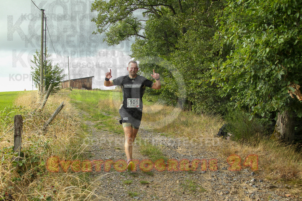250801_1901_EV4_7902 | Sportfotografie im Rhein-Sieg Kreis, Köln, Bonn, NRW, Rheinland Pfalz, Hessen, etc. Unser Tätigkeitsfeld umfasst den Laufsport vom Volkslauf über den Marathon, Duathlon, Triathon bis zum Ultralauf wie Kölnpfad Ultra oder Schindertrail.