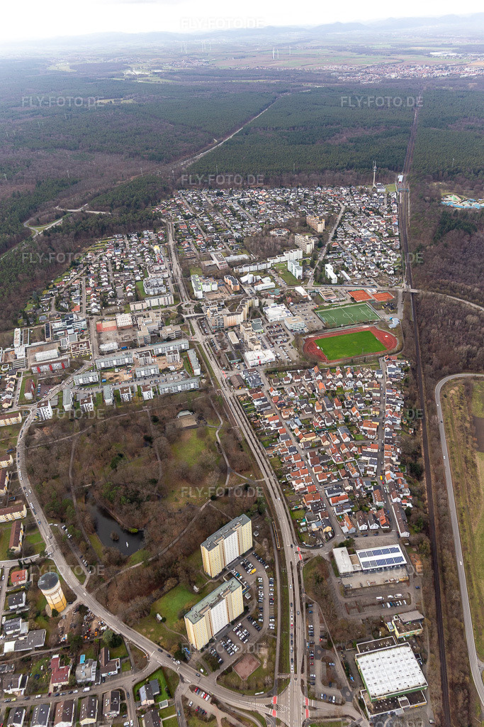 Luftbild: Dorschberg mit dem Wörther Bürgerpark in Wörth am Rhein im Bundesland Rheinland-Pfalz in Deutschland. Foto: IMG_124271.jpg vom 04.02.2021 durch Werner Riehm/FLY-FOTO.de