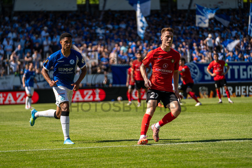 Stuttgarter Kickers vs. SG Sonnenhof Großaspach, Fussball, WFV-Pokal, Finale, 23.05.2026 | Loris Maier (SG Sonnenhof Großaspach, #27),Stuttgarter Kickers vs. SG Sonnenhof Großaspach, Fussball, WFV-Pokal, Finale, 23.05.2026