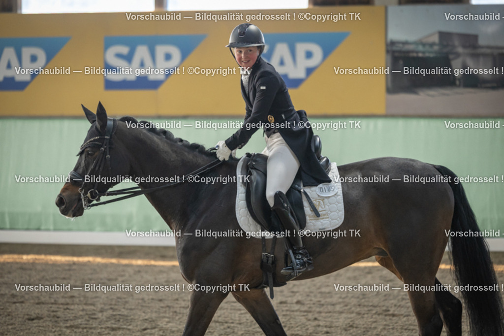 _D5A7743 | Emotionale Pferde- & People-Fotografie rund um Heidelberg, Leimen & Umgebung. Natürliche Fotos von Pferd, Mensch & Familie. Jetzt Termin sichern!