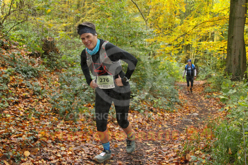 251026_1331_EV4_6957 | Sportfotografie im Rhein-Sieg Kreis, Köln, Bonn, NRW, Rheinland Pfalz, Hessen, etc. Unser Tätigkeitsfeld umfasst den Laufsport vom Volkslauf über den Marathon, Duathlon, Triathon bis zum Ultralauf wie Kölnpfad Ultra oder Schindertrail.