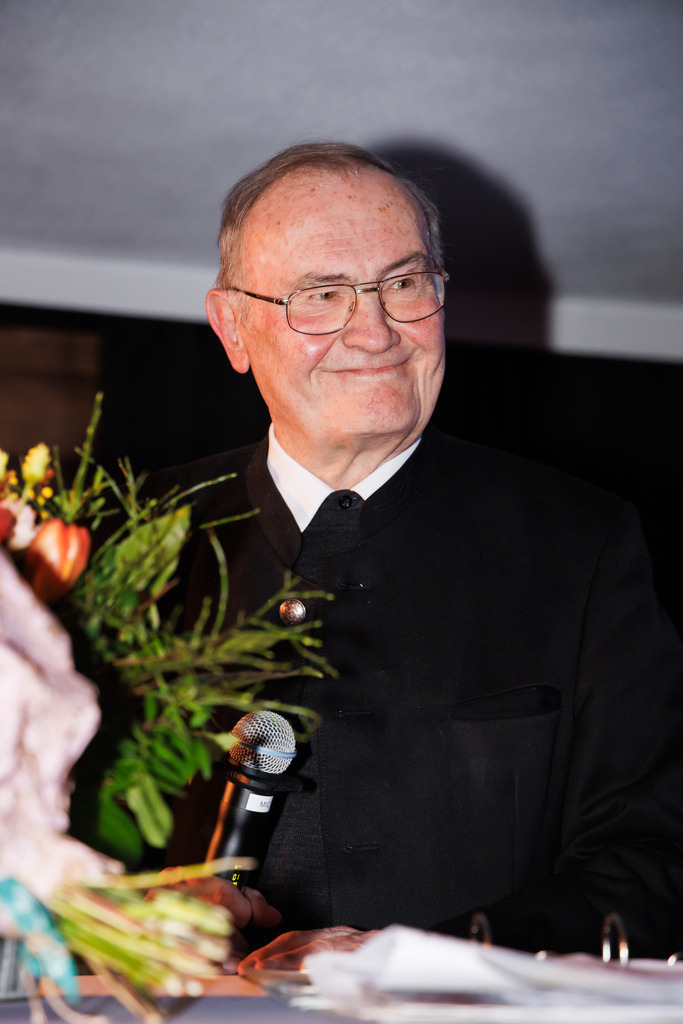 GT2A1752 | ap-design // andreas plenk - Realisiert mit Pictrs.com