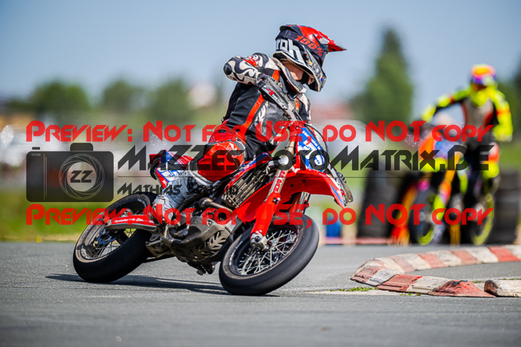 MaZZes_FotoMatrix_220903_3768 | S3