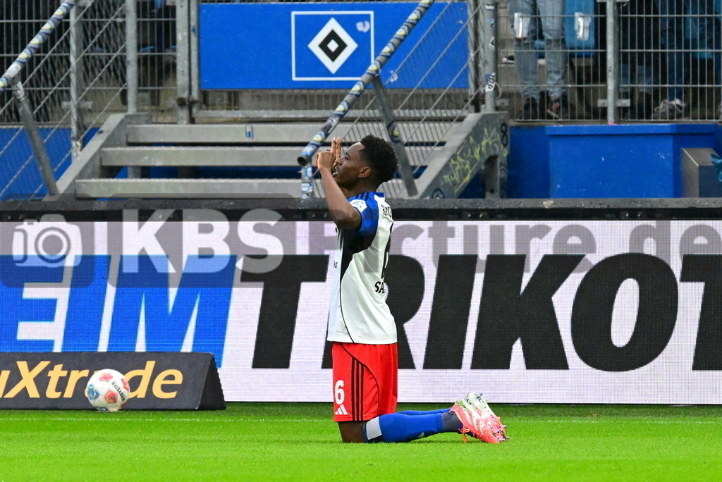 KBS Picture_HSV-Mainz05_009 | HSV Torjubel zum 1:0 Torschuetze ist Lokonga Albert Sambi (HSV) ,Sportplatz :  Volksparkstadion, - Realisiert mit Pictrs.com