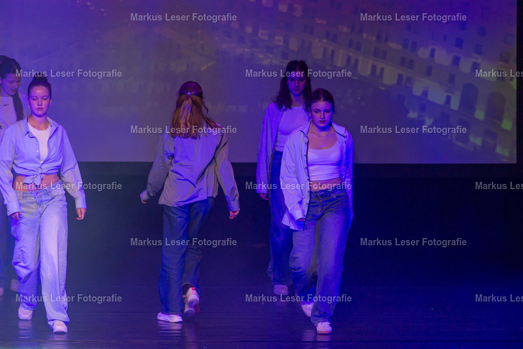 mlBallettFr-8165 | Markus Leser Fotografie - Realisiert mit Pictrs.com