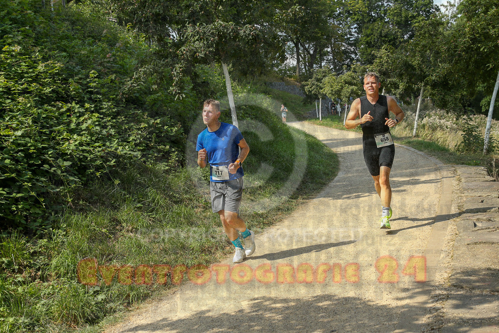 250824_1438_EX1_6957 | Sportfotografie im Rhein-Sieg Kreis, Köln, Bonn, NRW, Rheinland Pfalz, Hessen, etc. Unser Tätigkeitsfeld umfasst den Laufsport vom Volkslauf über den Marathon, Duathlon, Triathon bis zum Ultralauf wie Kölnpfad Ultra oder Schindertrail.