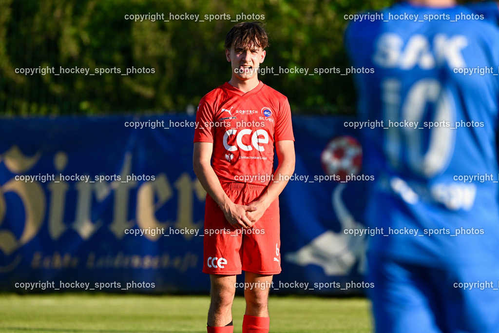 SAK vs. SC ST. Veit | #6 Julian Hufnagl SC St.Veit, SAK vs. SC ST. Veit, SAK vs. SC ST. Veit am 30.04.2025 in Klagenfurt (Sportpark Welzenegg), Austria, (Photo by Bernd Stefan)