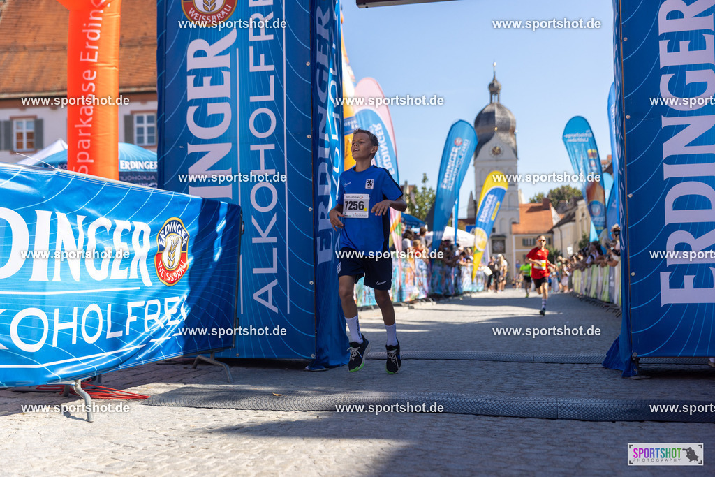 VJ__3361 | Stadtlauf Erding 2025 #stadtlauferding #erdingstadtlauf #stadtlauf_erding #laufmotivation #trisporterding #yourpictrs #sportshot_your_pictrs