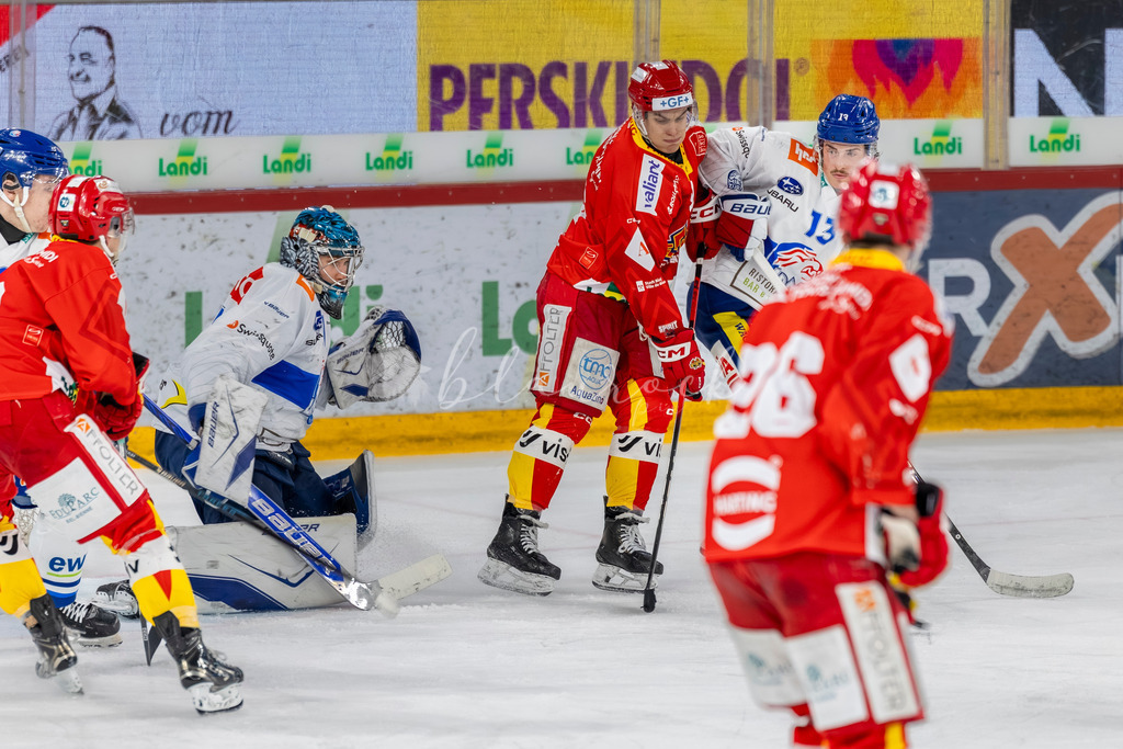 EHCB vs GCK 20260104-7572 | Sportbilder, Sportfotograf, Hochzeits- und Eventfotografin, Flugshows, Portraits und Tiershooting, Aviation, Downhill, Nationalleague, Swissleague, International