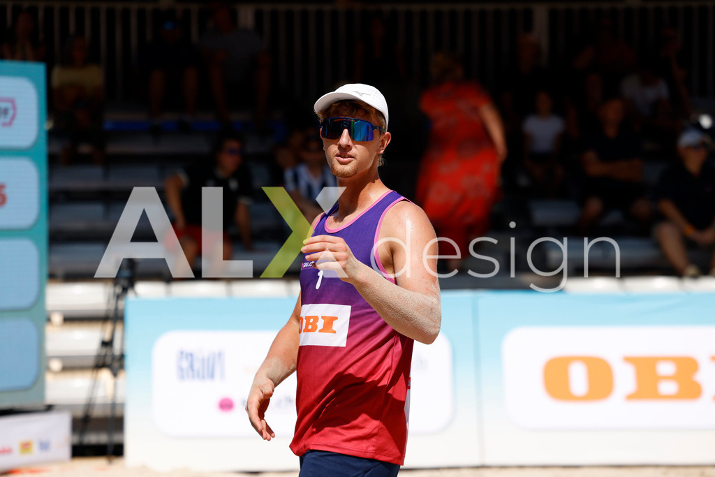 Obi BeachTour 2026 - Basel | BASEL, SWITZERLAND - JULY 18: VILLADS FLÜGGE NAPIER (DEN)  during the Obi BeachTour 2026 match between ALLEMANN / LEFFLER (SUI) and MASSEREY / SCHNEGG (SUI) at Barfüsserplatz on July 18, 2026 in Basel, Switzerland. - Realisiert mit Pictrs.com