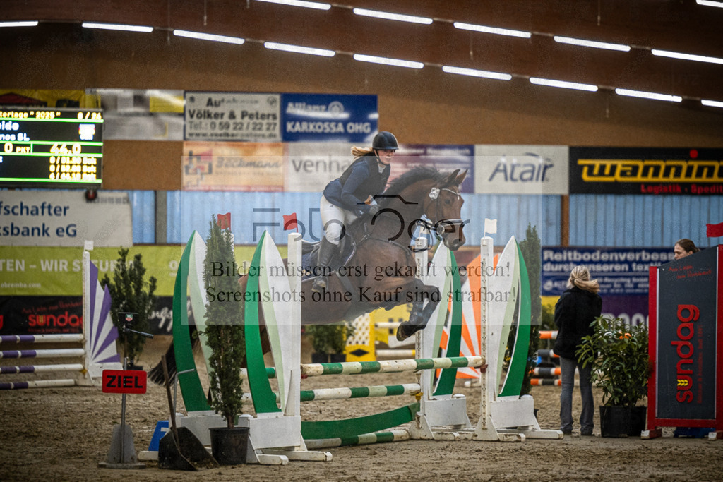 DOS_0340 | Entdecke hochwertige Reitturnierfotos von Foto Oger. Professionell, emotional und authentisch – jetzt Lieblingsmomente im Shop bestellen.Deutschlandweite Turnierfotografie. - Realisiert mit Pictrs.com