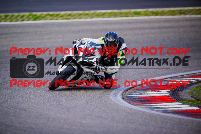 MaZZes_FotoMatrix_240911_6007705_4578 | ROT