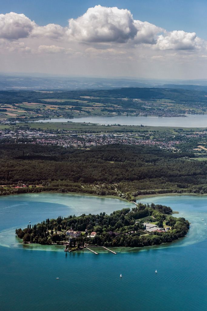 dr__0018967.jpg | MAINAU 04.07.2017 See- Insel Mainau im Bodensee in Konstanz im Bundesland Baden-Württemberg. // Lake Island Mainau im Bodensee in Konstanz in the state Baden-Wuerttemberg. Foto: Daniel Reiter