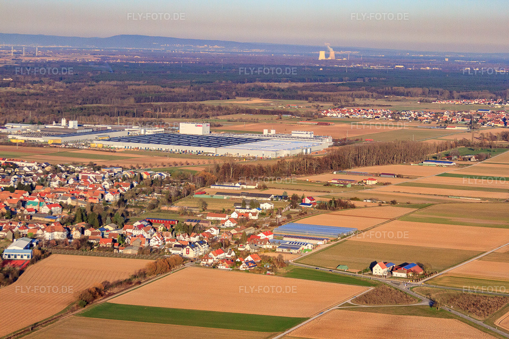 Luftbild: Industriegebiet Interpark aus Südwesten im Winter in Offenbach an der Queich im Bundesland Rheinland-Pfalz in Deutschland. Foto: IMG_62448.jpg vom 24.02.2014 durch Werner Riehm/FLY-FOTO.de