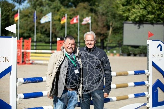 2B4A0566 | pixelfaenger - Realisiert mit Pictrs.com