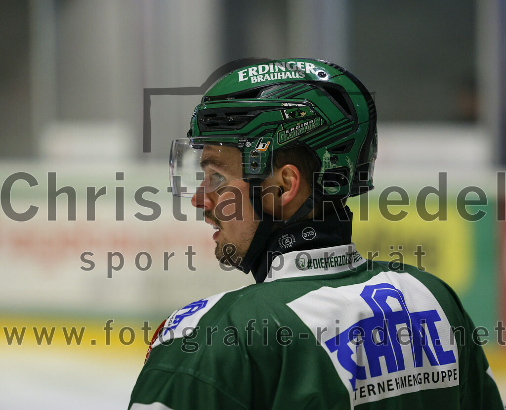 2024-01-12_070_TSV_Erding_gegen_EV_Dingolfing | Erding, Deutschland, 12.01.2024:
Eishockey, Bayernliga Vorrunde 2023 / 2024, 24. Spieltag, TSV Erding gegen EV Dingolfing, Endergebnis: 10:2

Foto: Christian Riedel / fotografie-riedel.net