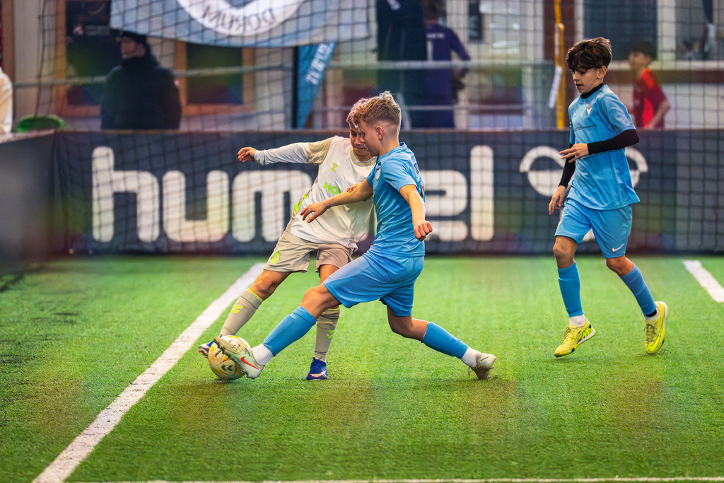 _BLR9430 | Professionelle Fußball- und Sportfotografie. Spielbilder online ansehen und kaufen – Einzelbilder oder komplette Galerien in hoher Qualität. - Realisiert mit Pictrs.com