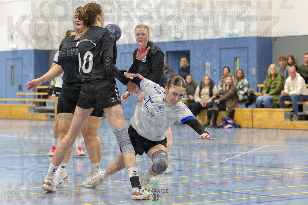 Frauen 2. Bezirksklasse, SG Rechtenbach - HSG Kleenheim/Langgöns III | Frauen 2. Bezirksklasse, SG Rechtenbach - HSG Kleenheim/Langgöns III am 16.11.2024 in Rechtenbach (Sporthalle Rechtenbach)Photo © 2024 - Jörg Heinrich - Realisiert mit Pictrs.com