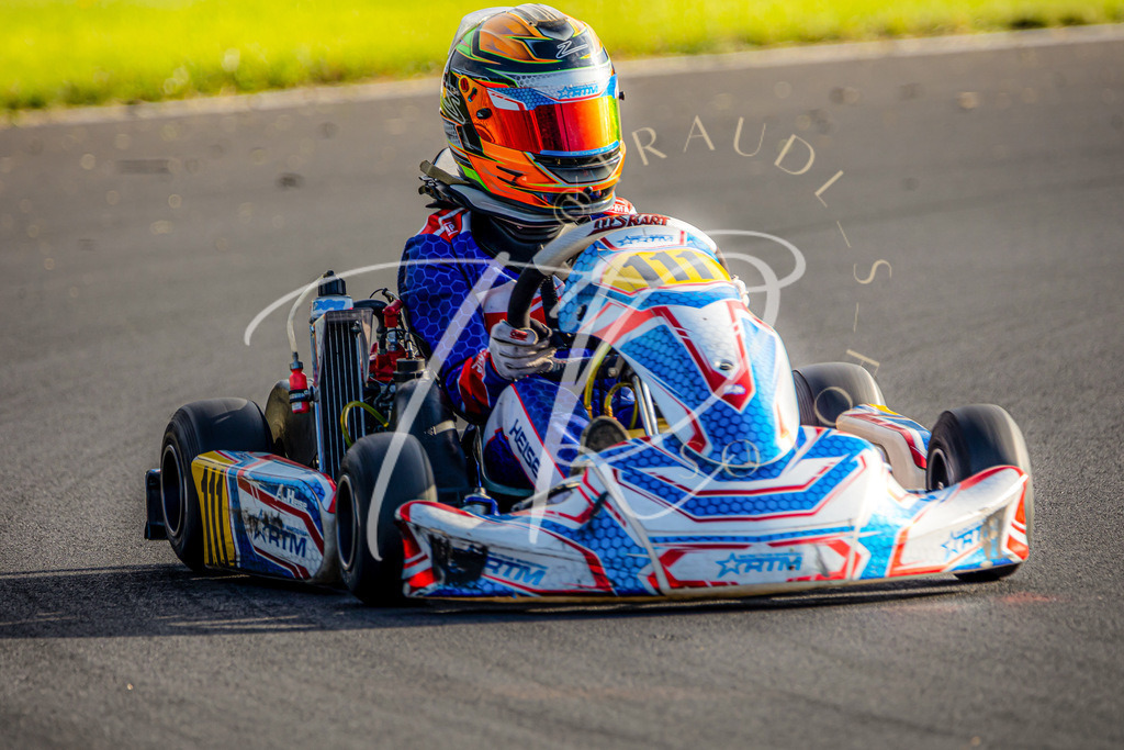 43ED3543-56D9-40FB-AFC2-4C9DA3D2FAAB | traudl_s_fotos