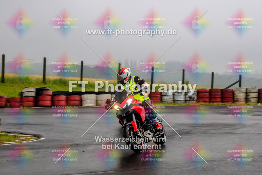 _TCM2940 | Hier findet Ihr Bilder von Touristenfahrten auf der Nürburgring Nordschleife oder von anderen Veranstaltungen die ich besucht habe. Viel Spass beim Durch Schauen 