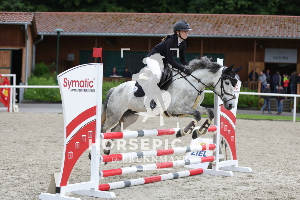 0P6A8839 | Willkommen bei Brunnmayr - Design & Fotografie – Ihrem Spezialisten für Reitturniere und Pferdeveranstaltungen in Oberösterreich, Salzburg und Bayern! Seit über 17 Jahren sind wir leidenschaftlich dabei.