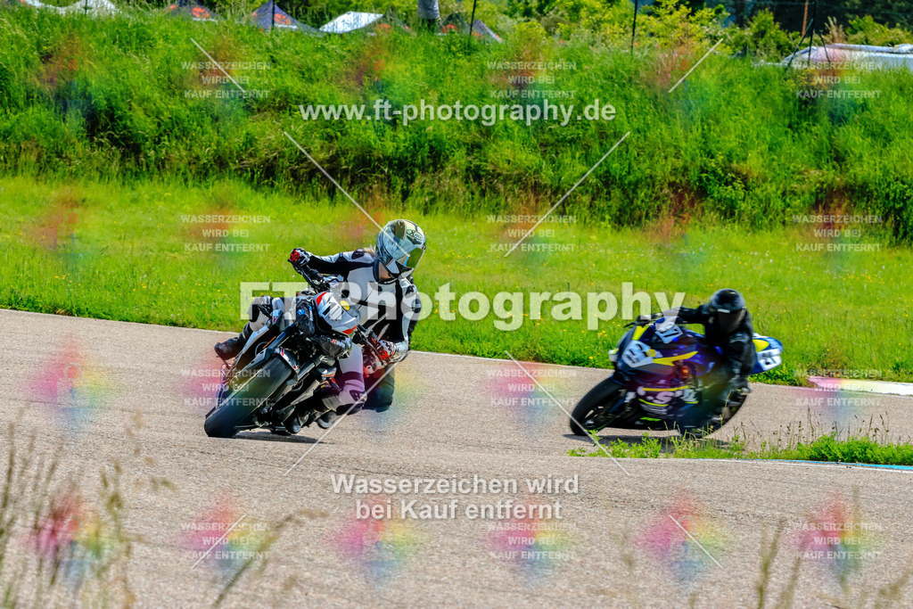 MotoTeam-0289 | Hier findet Ihr Bilder von Touristenfahrten auf der Nürburgring Nordschleife oder von anderen Veranstaltungen die ich besucht habe. Viel Spass beim Durch Schauen 