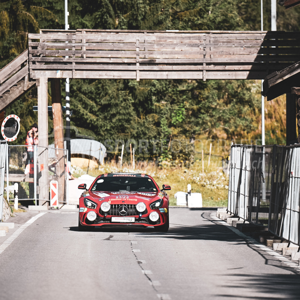 19. Arosa ClassicCar 2023 - 1. September 2023 | 19. Arosa ClassicCar 2023
Arosa, Schweiz
Baer Christoph aus Zürich mit der Startnummer 604 in einem Mercedes-AMG GT RS Rote Sau 1 Of 5, Jahrgang 2018, in der Klasse Demonstration.
@arosaclassiccar, @arosa.official, #arosaclassiccar, #arosa, #76curves, #classiccar
Bild: Sportfotografie Markus Aeschimann | www.markus-aeschimann.ch - Realisiert mit Pictrs.com