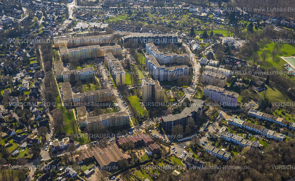 Essen240302425Kettwig | Luftbild, Wohngebiet, Hochhaus Wohnsiedlung zwischen Nahestraße und Moselstraße, Einfamilienhäuser zwischen Rheinstraße und Erftstraße, Straßen mit Flussnamen, Kettwig, Essen, Ruhrgebiet, Nordrhein-Westfalen, Deutschland