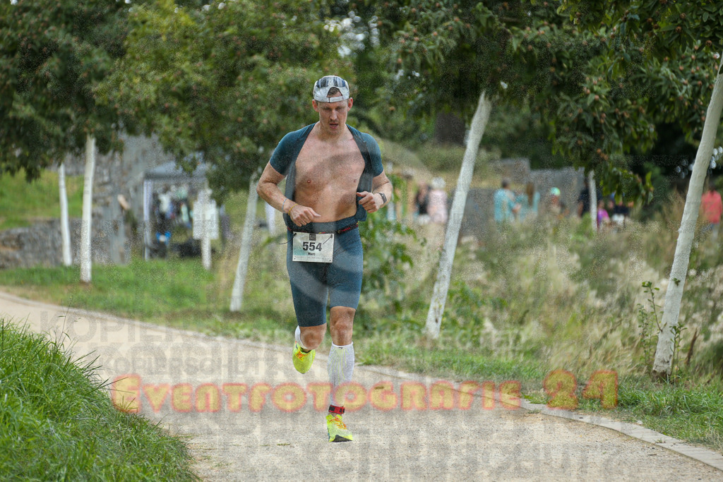 250824_1405_EX1_4916 | Sportfotografie im Rhein-Sieg Kreis, Köln, Bonn, NRW, Rheinland Pfalz, Hessen, etc. Unser Tätigkeitsfeld umfasst den Laufsport vom Volkslauf über den Marathon, Duathlon, Triathon bis zum Ultralauf wie Kölnpfad Ultra oder Schindertrail.
