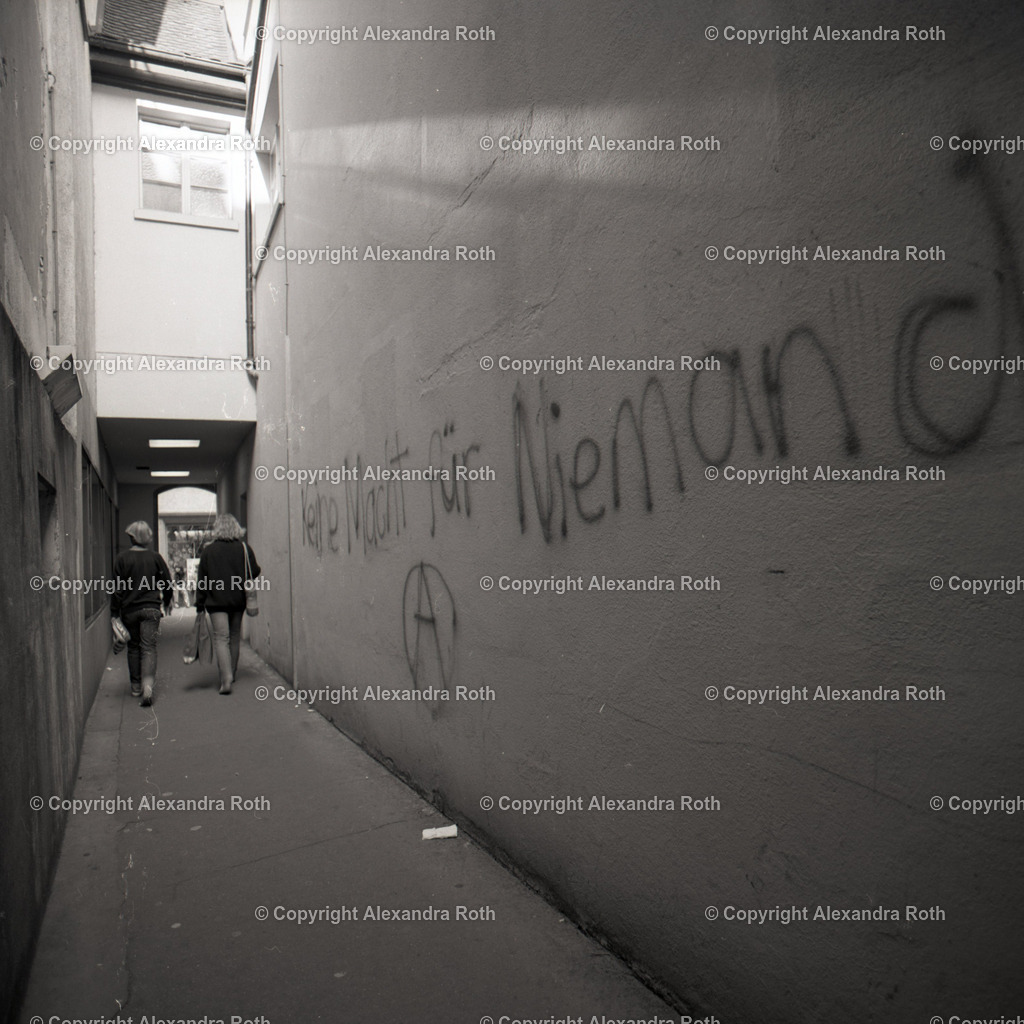 Aarau_0983 | onlineshop - Realisiert mit Pictrs.com