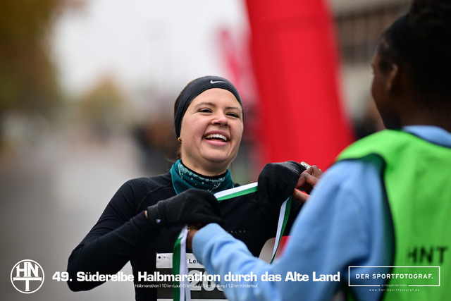 Süderelbe Halbmarathon 2025 I 09.11.2025 I Fotograf_DerSportfotograf.I 00732 | Der Sportfotograf. - Realisiert mit Pictrs.com