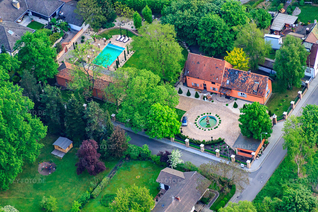 Luftbild: Villen am Parkring x Ziegelbergstr in Jockgrim im Bundesland Rheinland-Pfalz in Deutschland. Foto: IMG_40364.jpg vom 24.04.2011 durch Werner Riehm/FLY-FOTO.de